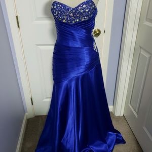 NWOT Cobalt blue full length formal dress